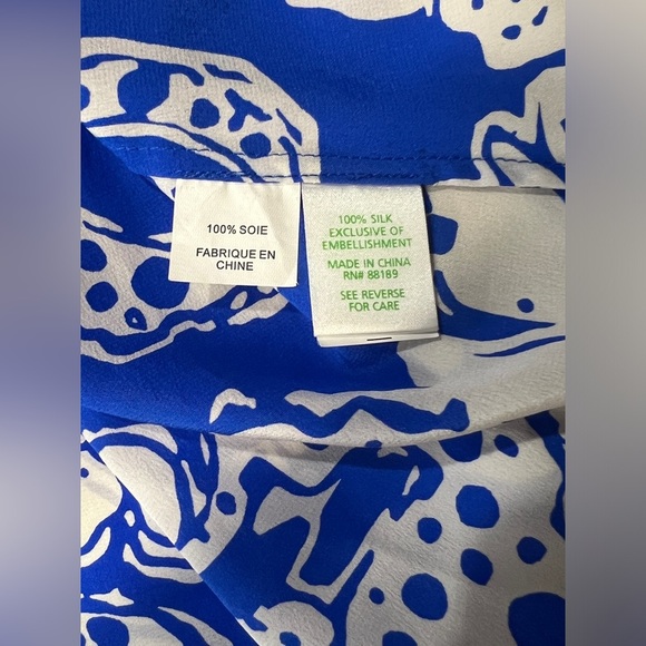 LILLY PULITZER‎ Royal blue Rogan 100% Silk Seahorse print studded top size S. - Picture 9 of 11